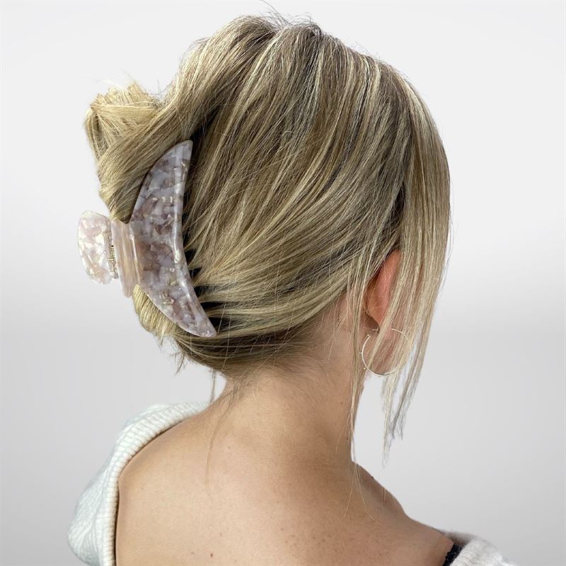 Chris Rubin Lydia Hair Claw - Blush - Hair Accessories | Fashiongirl