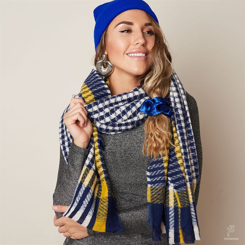 SOHO Check Scarf 200 x 70 cm - Blue - | Fashiongirl