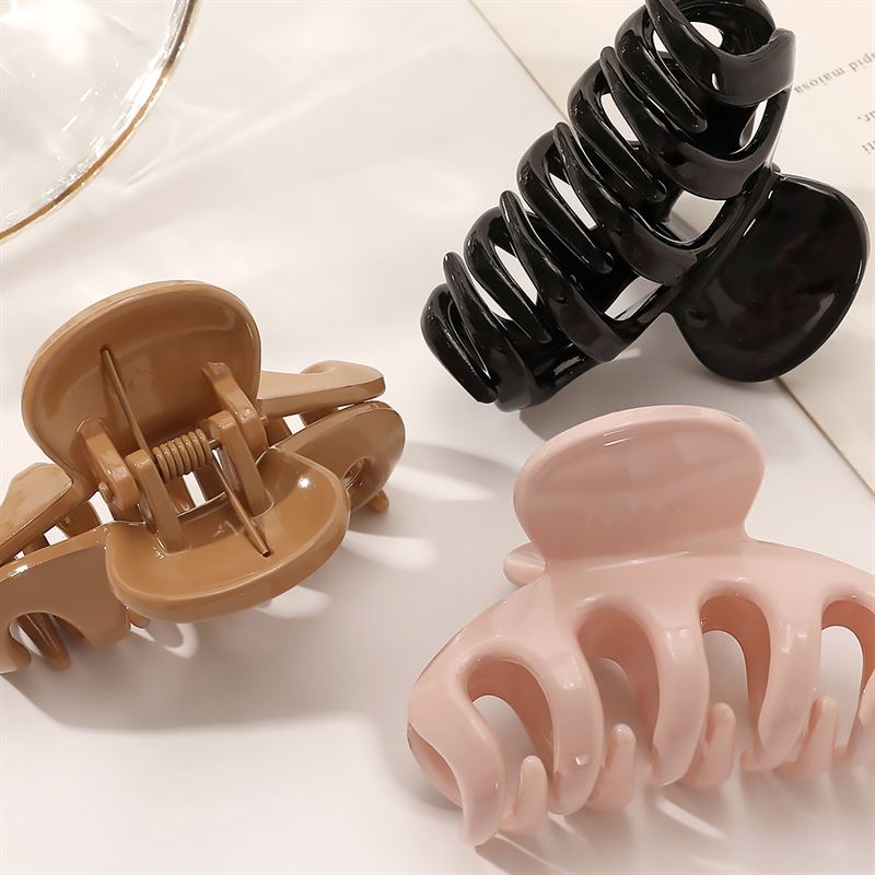 SOHO Esta Hair Claw - Pink - Hair Accessories