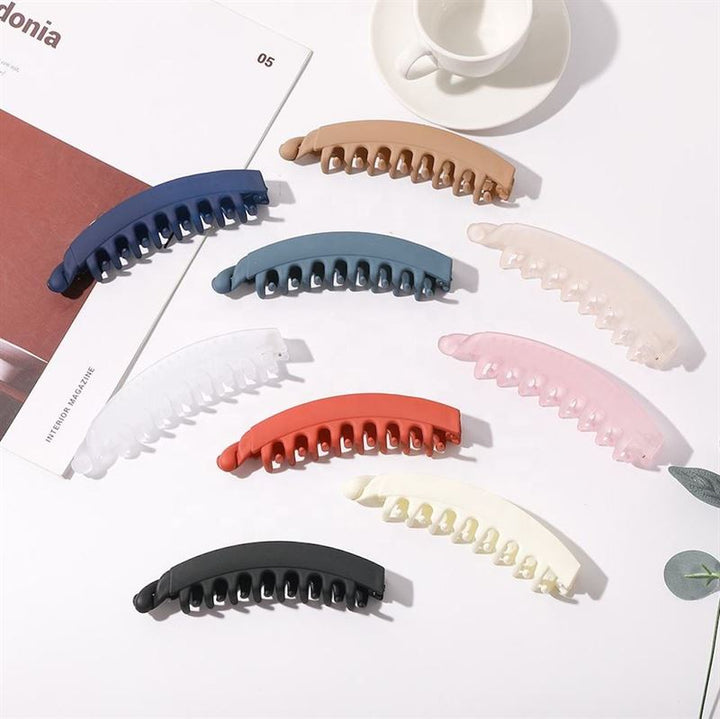 SOHO Idis Banana Hair Clip - Beige - | Fashiongirl