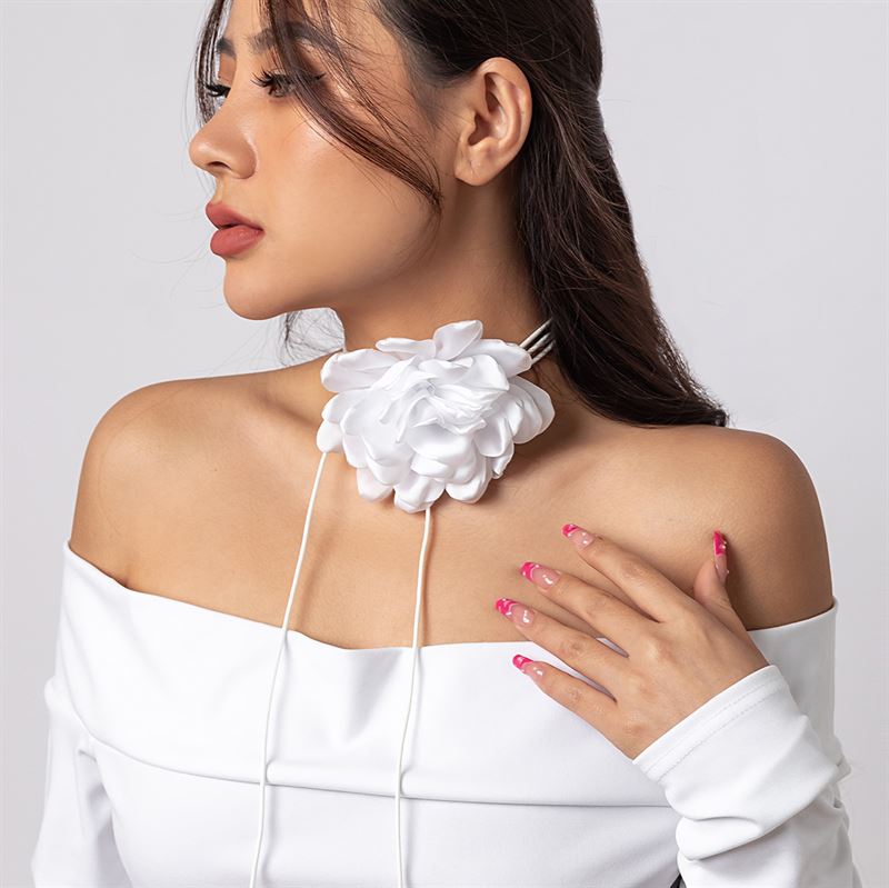 SOHO Pink Choker Necklace - White - | Fashiongirl
